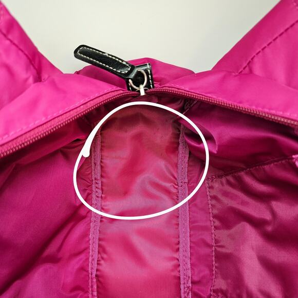 Kenneth Cole Reaction Magenta Pink Nylon Bag - Picture 15 of 16